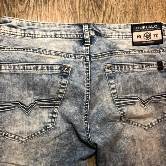 31/32 Mens Buffalo Straight Stretch Light Wash - Picture 3 of 11